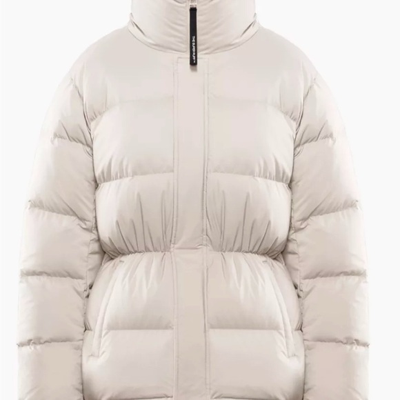 ARITZIA super puff supercinch puffer - Picture 1 of 3